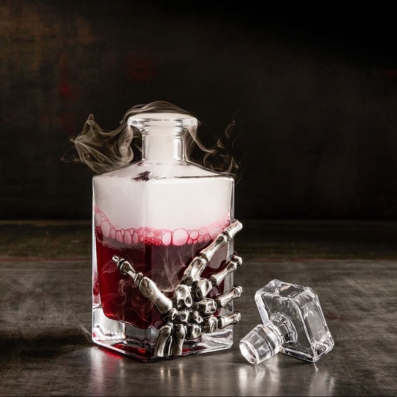 Pottery Barn Spooky Spine-tingling Silver Skeleton Hand Liquor Decanter 💀 - Picture 4 of 16